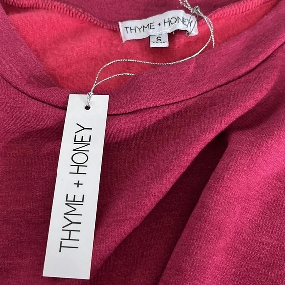 Thyme & Honey Sweatshirt Dress Shirt Combo in Magenta - NWT - Size Small - Picture 5 of 7